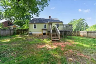 5413 Shattalon Dr, Winston-Salem, NC 27106 - Photo 3