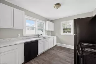 5413 Shattalon Dr, Winston-Salem, NC 27106 - Photo 11