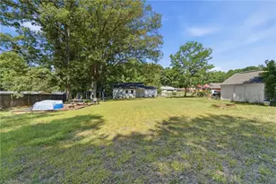 4015 Lexwin Ave, Winston-Salem, NC 27107 - Photo 21