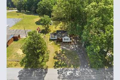 4015 Lexwin Avenue, Winston-Salem, NC 27107 - Photo 23