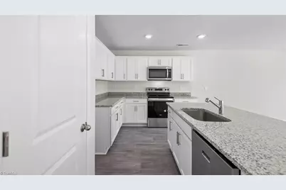 304 Balsam Fir Court, Thomasville, NC 27360 - Photo 17
