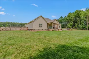 9637 Creek Farm Rd, Tobaccoville, NC 27050 - Photo 5