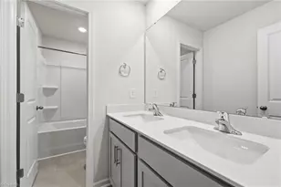 3741 Millennium Dr, Greensboro, NC 27455 - Photo 35