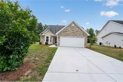 1120 Kinnan Drive, Burlington, NC 27217 - Photo 1