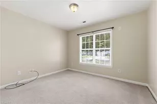 7 Bluestem Ct, Greensboro, NC 27405 - Photo 21