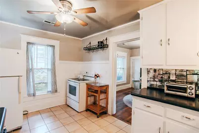 1313 Prescott Place, High Point, NC 27262 - Photo 11