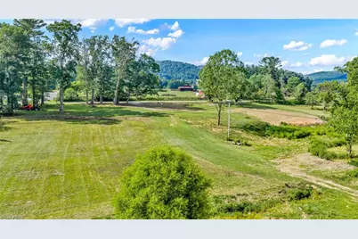 3630 US Highway 221 N, Jefferson, NC 28640 - Photo 19