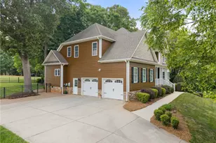 181 N Hiddenbrooke Dr, Advance, NC 27006 - Photo 35