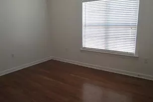 104 Sunset Cir, Greensboro, NC 27408 - Photo 5