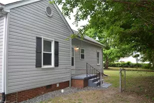 1303 Vine St, Greensboro, NC 27405 - Photo 27
