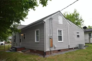 1303 Vine St, Greensboro, NC 27405 - Photo 25