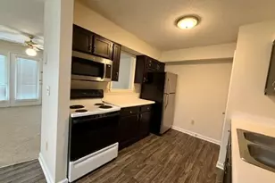 7129 Friendly Ave, Greensboro, NC 27410 - Photo 19