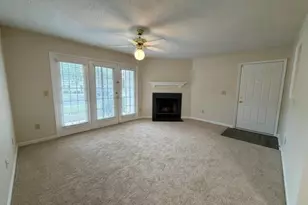 7129 Friendly Ave, Greensboro, NC 27410 - Photo 3