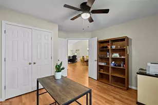 8 Mansfield Cir, Greensboro, NC 27455 - Photo 25