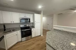 116 Goldfinch Ave, Greensboro, NC 27409 - Photo 7
