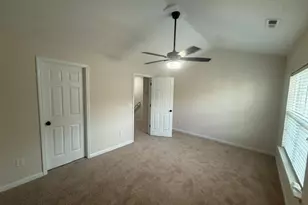 116 Goldfinch Ave, Greensboro, NC 27409 - Photo 15