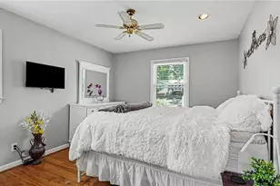 2319 Glenhaven Dr, Greensboro, NC 27406 - Photo 11