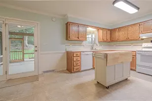 804 Newington Dr, Clemmons, NC 27012 - Photo 9