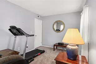 1805 W Vandalia Rd, Greensboro, NC 27406 - Photo 21