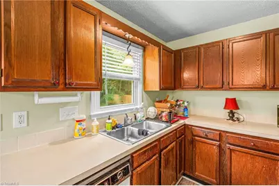 3113 Russell Way Lane, Winston-Salem, NC 27127 - Photo 11