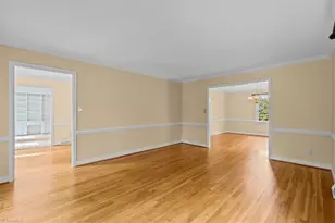 707 Sussex Ct, Greensboro, NC 27410 - Photo 11