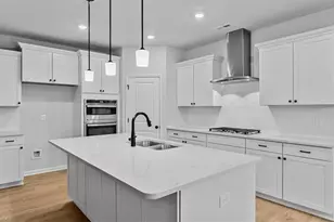 3027 Bayou St, Graham, NC 27253 - Photo 3