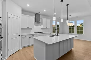 3027 Bayou St, Graham, NC 27253 - Photo 5
