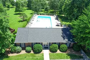 33 Fountain Manor Dr, Greensboro, NC 27405 - Photo 23