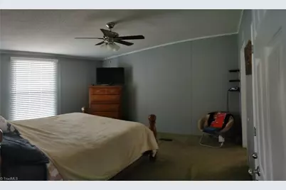1090 Chestnut Grove Road, King, NC 27021 - Photo 21