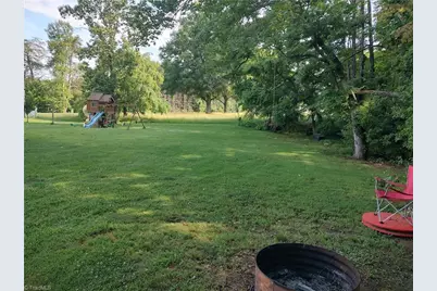1090 Chestnut Grove Road, King, NC 27021 - Photo 25