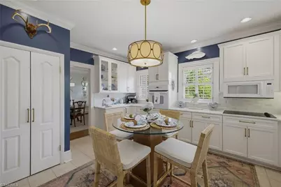 910 Courtland Street, Greensboro, NC 27401 - Photo 11