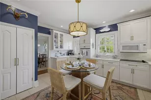 910 Courtland St, Greensboro, NC 27401 - Photo 11