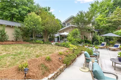 910 Courtland Street, Greensboro, NC 27401 - Photo 37