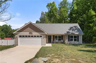 147 Lambeth Rd, Thomasville, NC 27360 - Photo 1