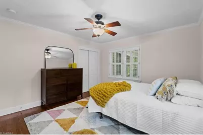 618 W Cornwallis Drive, Greensboro, NC 27408 - Photo 19