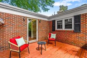 618 W Cornwallis Dr, Greensboro, NC 27408 - Photo 25