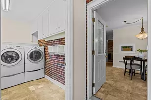 618 W Cornwallis Dr, Greensboro, NC 27408 - Photo 11