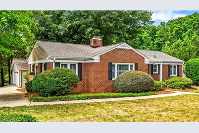 618 W Cornwallis Drive, Greensboro, NC 27408 - Photo 41