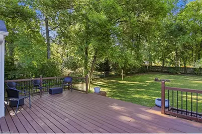 4005 Walker Avenue, Greensboro, NC 27403 - Photo 27