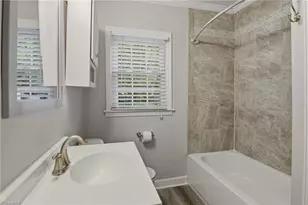 4005 Walker Ave, Greensboro, NC 27403 - Photo 17