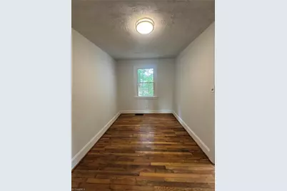2369 Jefferson Avenue, Winston-Salem, NC 27103 - Photo 5