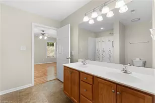 402 Pinefield Pl, Thomasville, NC 27360 - Photo 13