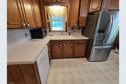 540 Johnson Road, High Point, NC 27265 - Photo 9