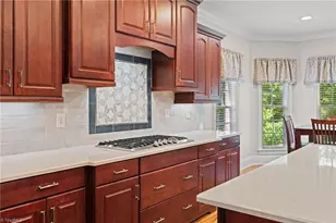 225 Heatherwood Dr, Winston-Salem, NC 27107 - Photo 11