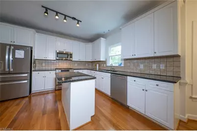 3713 Burbank Lane, Winston-Salem, NC 27106 - Photo 17