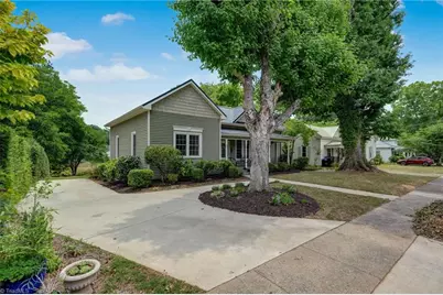 411 S Third Street, Mebane, NC 27302 - Photo 3