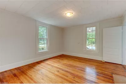 411 S Third Street, Mebane, NC 27302 - Photo 15
