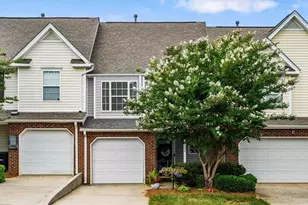 5602 Harbor House Dr, Greensboro, NC 27410 - Photo 3