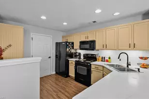 5602 Harbor House Dr, Greensboro, NC 27410 - Photo 15