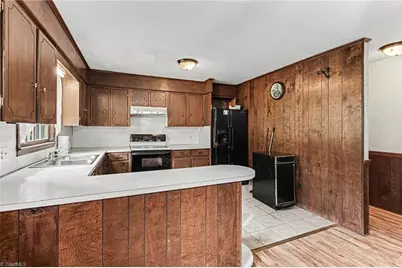 1040 Beechwood Road, King, NC 27021 - Photo 5